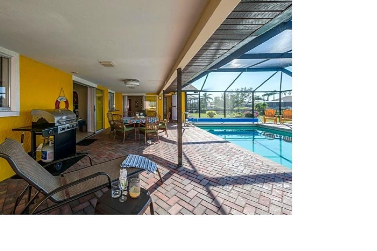 Villa Flannie Cape Coral Exterior photo