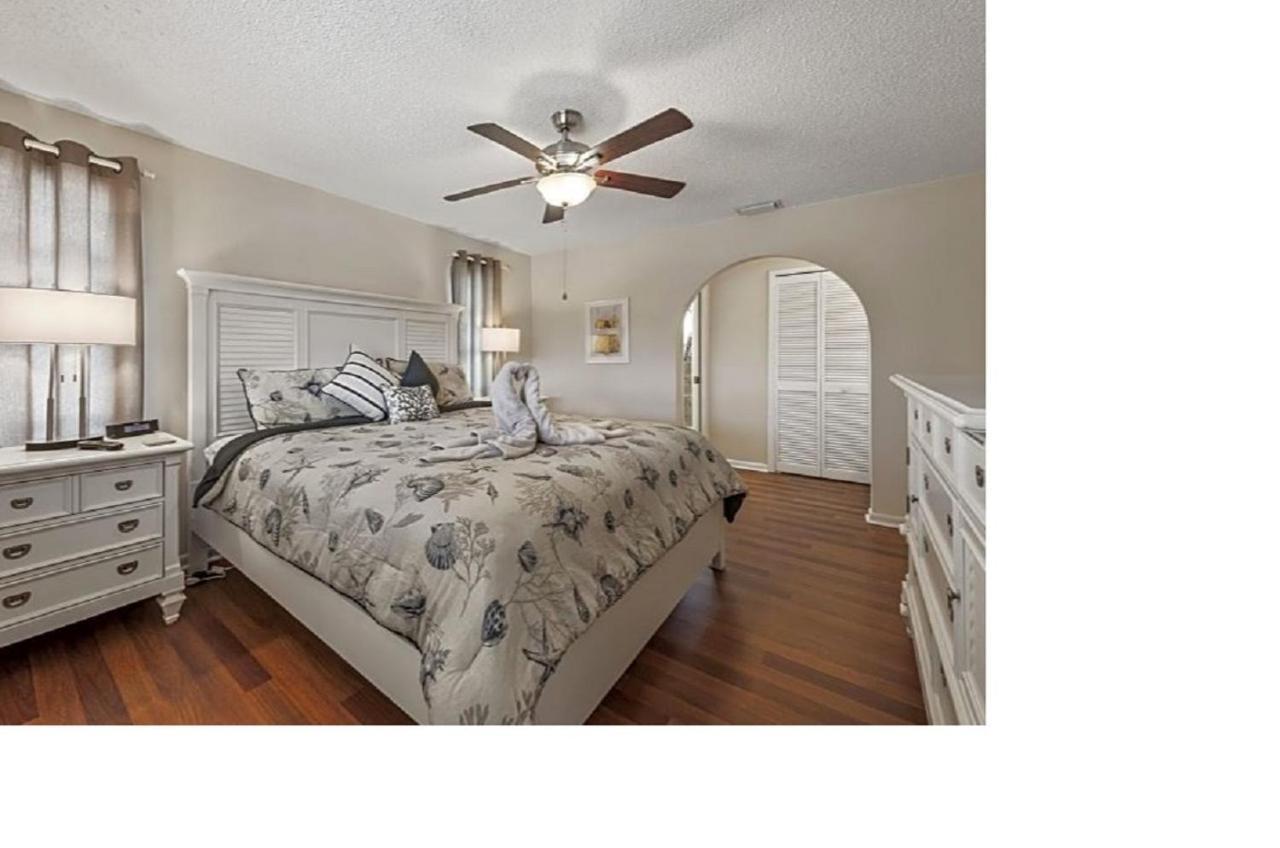 Villa Flannie Cape Coral Exterior photo