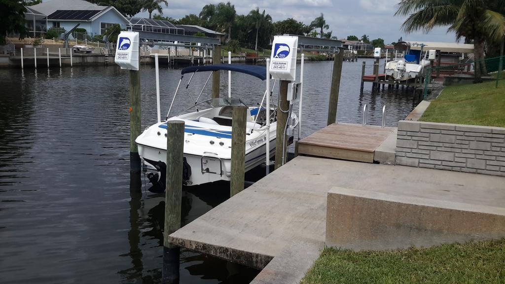 Villa Flannie Cape Coral Exterior photo